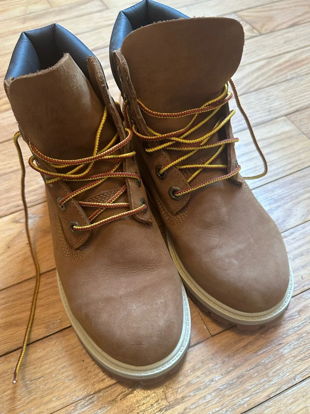 Timberland Premium 6-Inch Waterproof Boots Wheat Junior Size 4 Big Kids